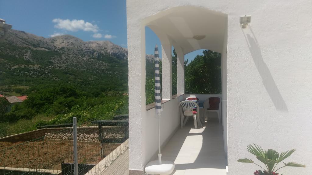 Ruza Apartmani Draga Bascanska Exterior photo