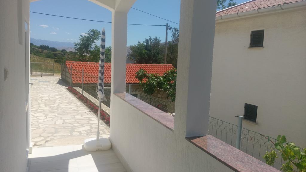Ruza Apartmani Draga Bascanska Exterior photo