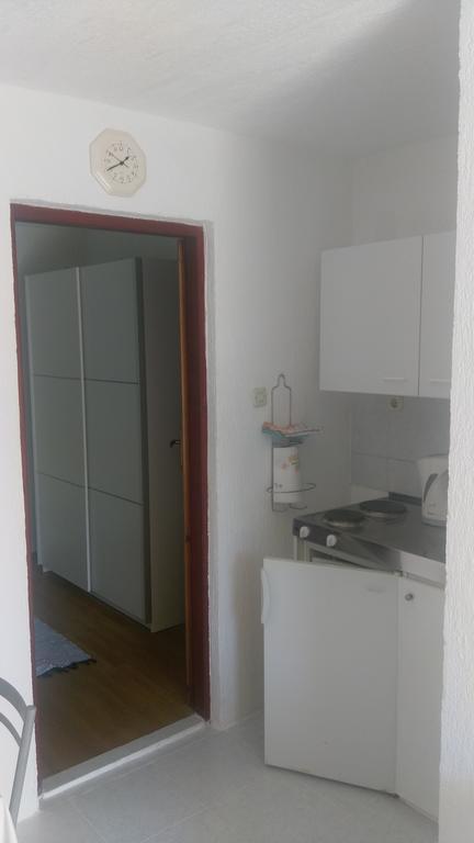 Ruza Apartmani Draga Bascanska Exterior photo